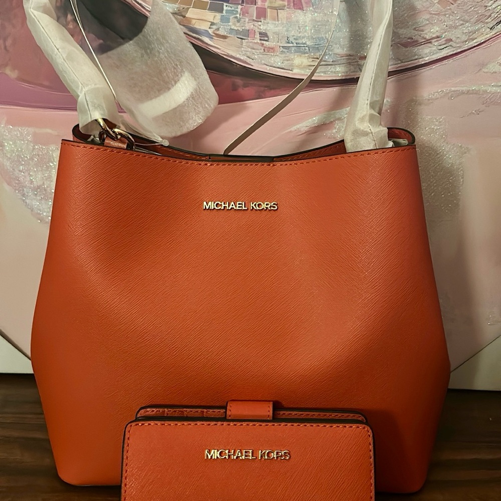 Michael Kors Orange Shoulder Bag with Wallet